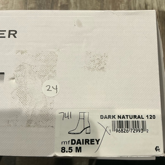 Marc Fiaher DAIREY Elegant Brown Ankle Boots Size 8.5 - Picture 6 of 16